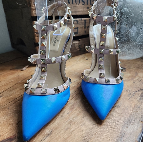Valentino Rockstud T-Strap Blue Leather Heels - Picture 2 of 11